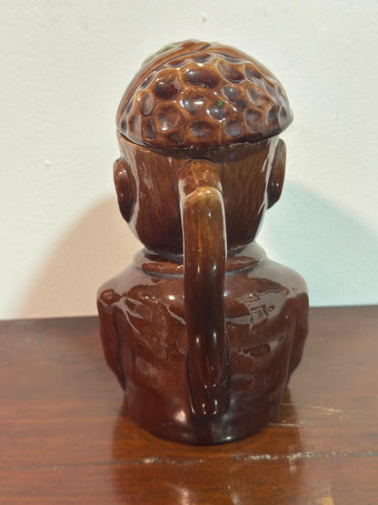 Toby Jug em Cerâmica Castanha - Jarro Figurativo Vintage Meados Séc. XX