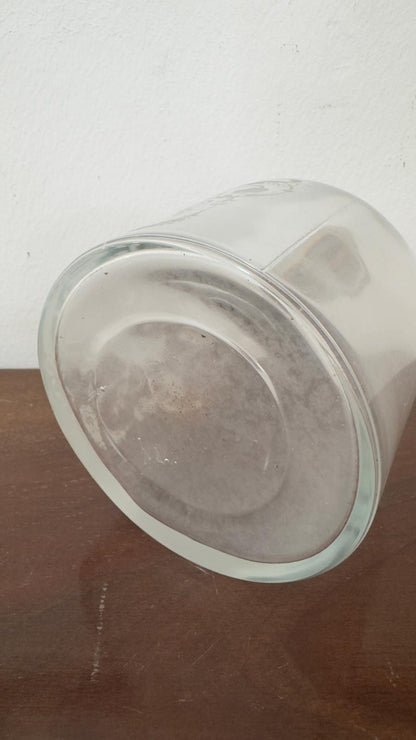 Garrafa Antiga em Vidro Gravado com Rolha de Cortiça e Tampa Metálica