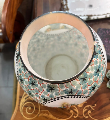 Vaso Bojudo em Cerâmica Pintado à Mão com Medalhões Florais e Orla Laranja (Estilo Art Déco)