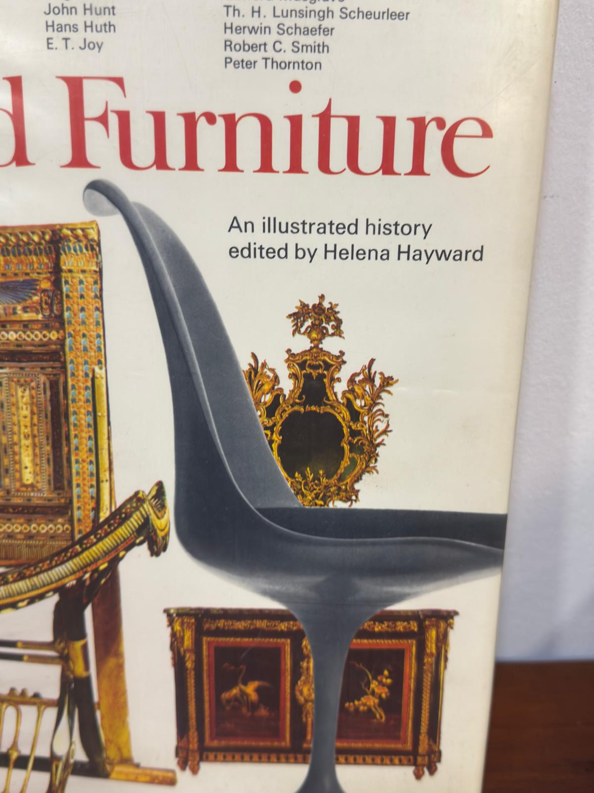 Livro World Furniture: An Illustrated History - Editado por Helena Hayward